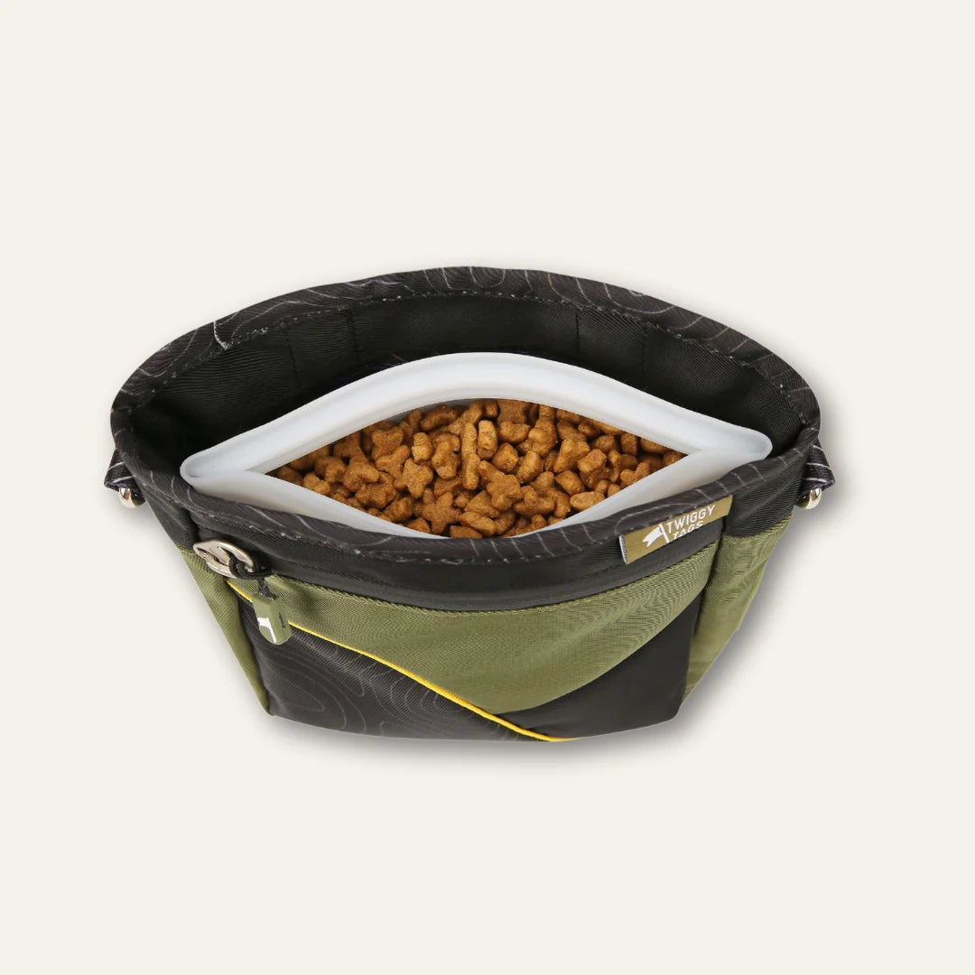 Twiggy Tags Crosslander Treat Pouch - Tundra