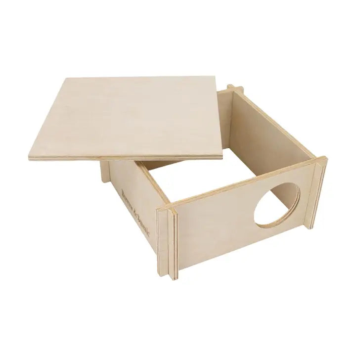 Ancol Burrow & Squeak Wooden Hide - Small