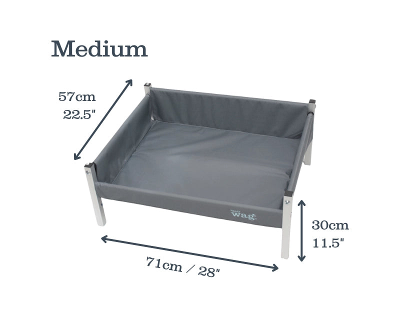 Henry Wag Elevated Dog Bed