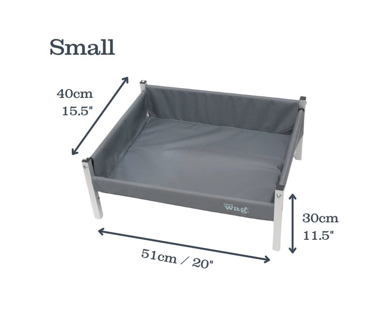 Henry Wag Elevated Dog Bed