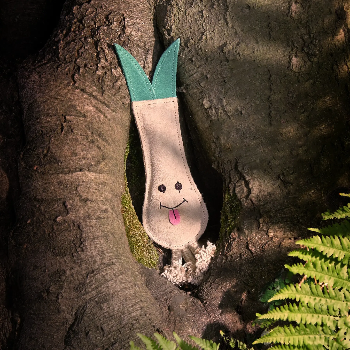 Green & Wild's Lenny The Leek Eco Toy