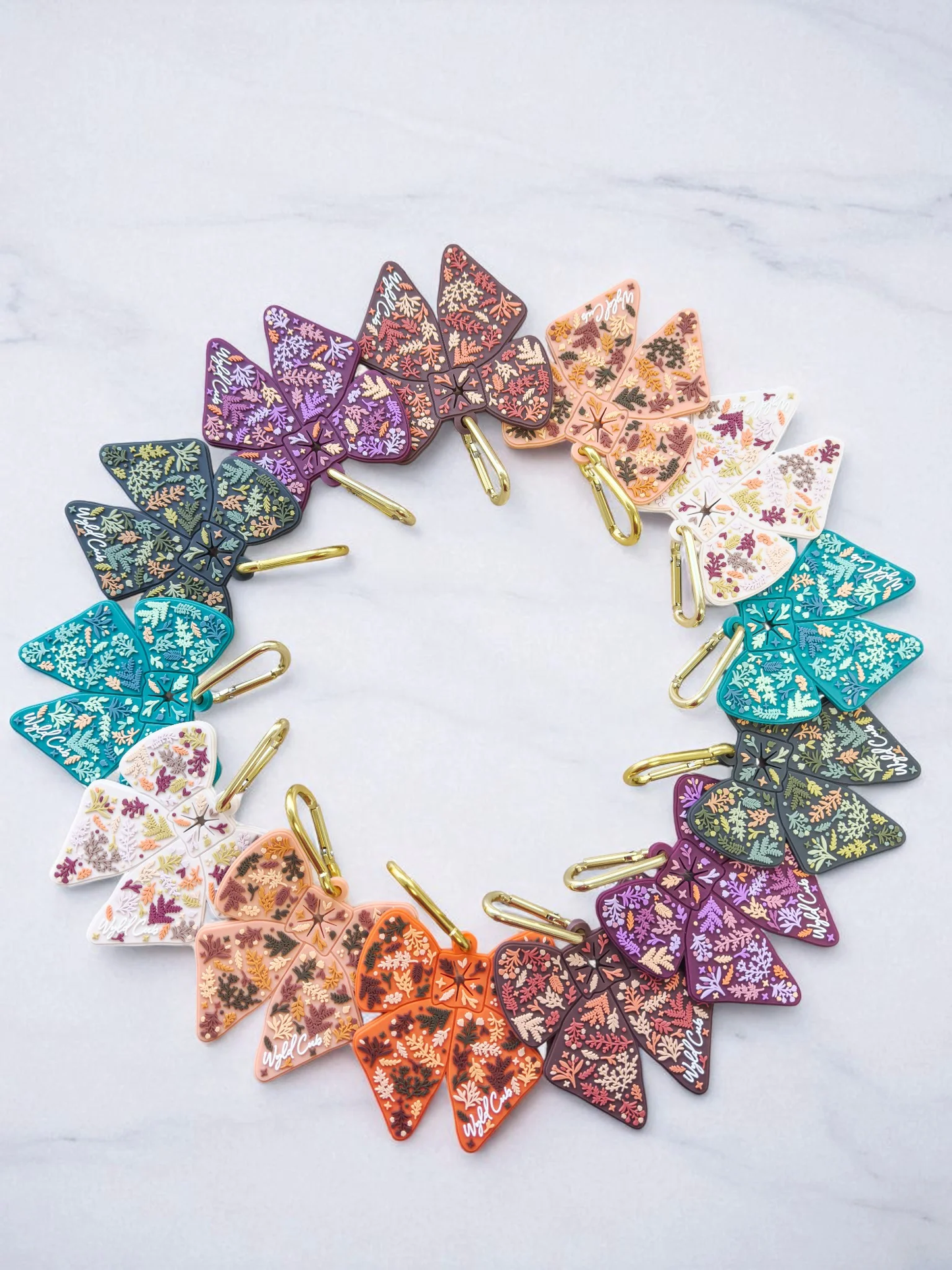 Wyld Cub Poop Bag Caddy Bow - Ginger