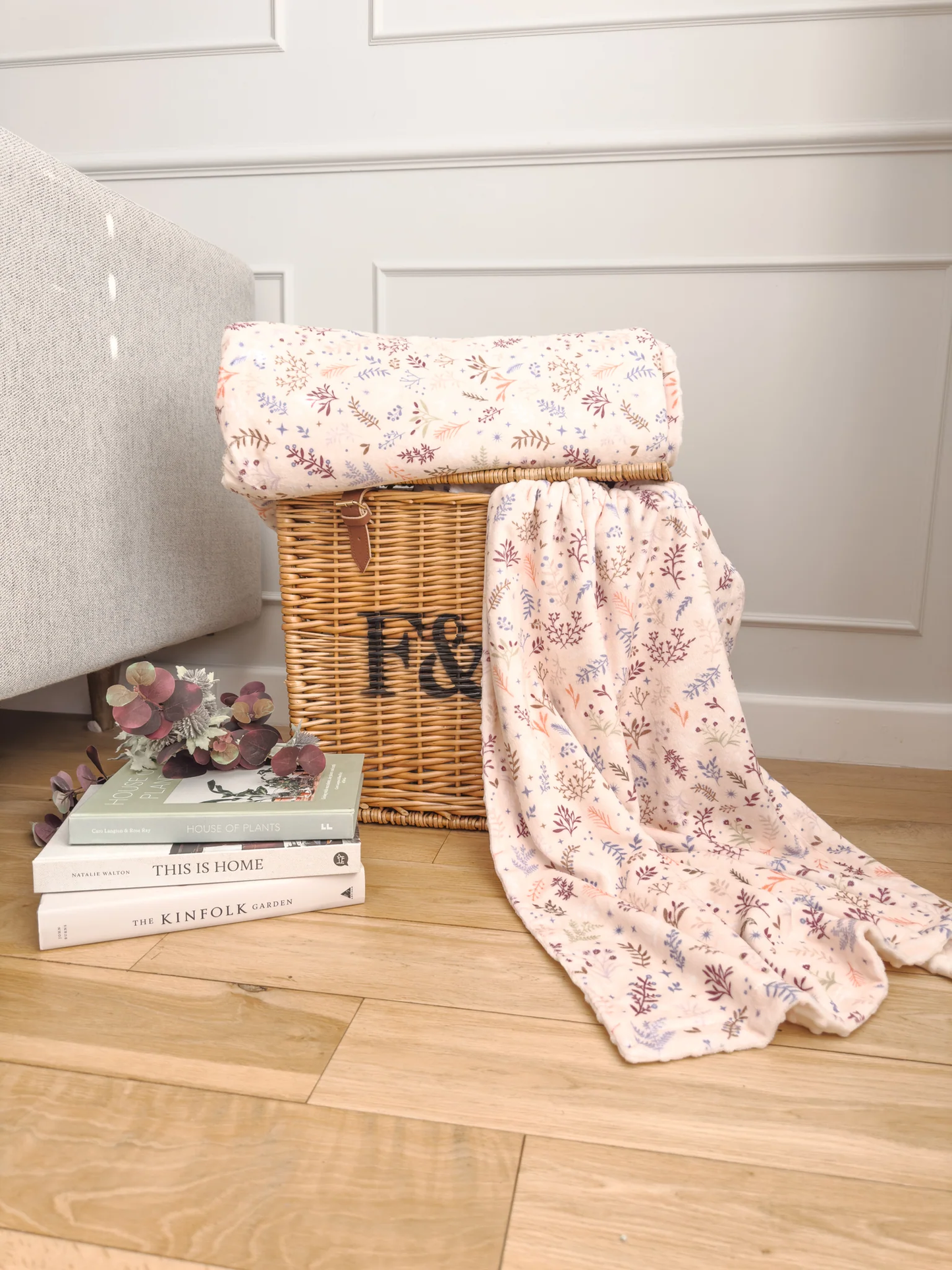 Wyld Cub Snuggle Pet Blanket - Chiswick Oyster