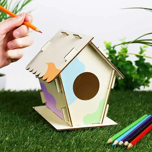 Handmade Habitats Bird House