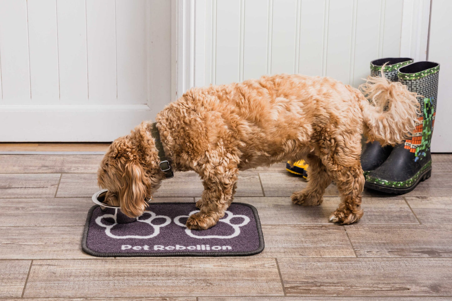 Pet Rebellion Mini Mate Dark Grey Food Mat 30x40cm